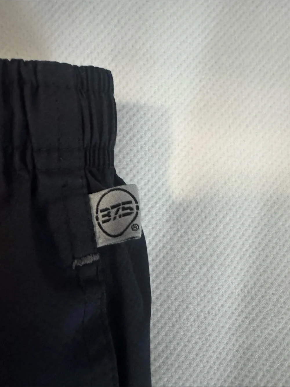 Bauer Black Boy’s Athletic Joggers (youth M)